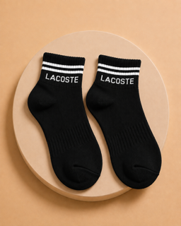 نمای کامل جوراب نیم‌ساق طرح Lacoste